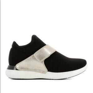 Salvatore Ferragamo Palau Black Fabric slip-ons with‎ Band Sneakers Size l0 C